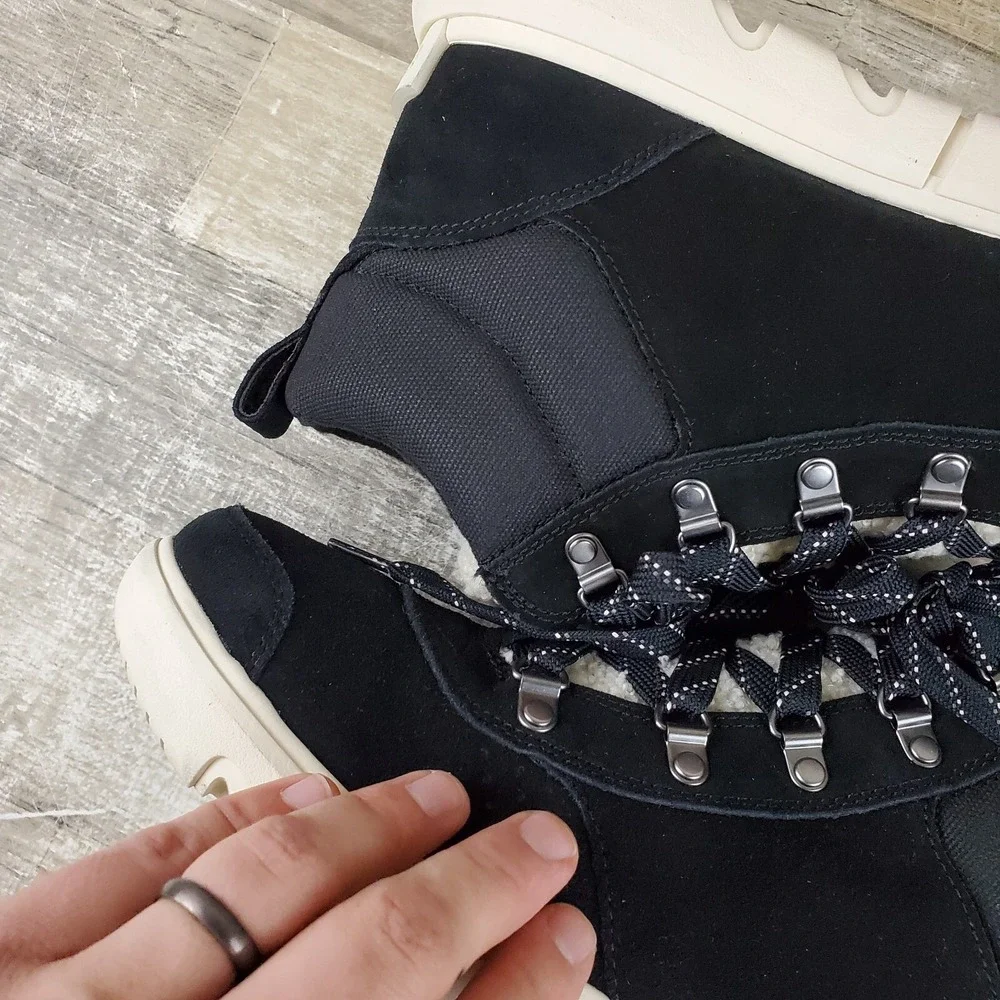 SOREL Explorer‎ Next Hiker WP Winter Boots Womens Sz 11 Black Sea Salt Lace Up